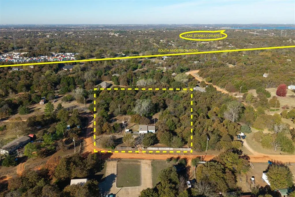 Photo 43 — 16100 C Street, Moore, OK 73165