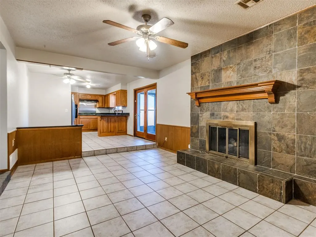 Photo 14 — 3704 N Riverside Drive, Bethany, OK 73008