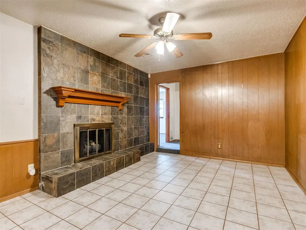 Photo 16 — 3704 N Riverside Drive, Bethany, OK 73008