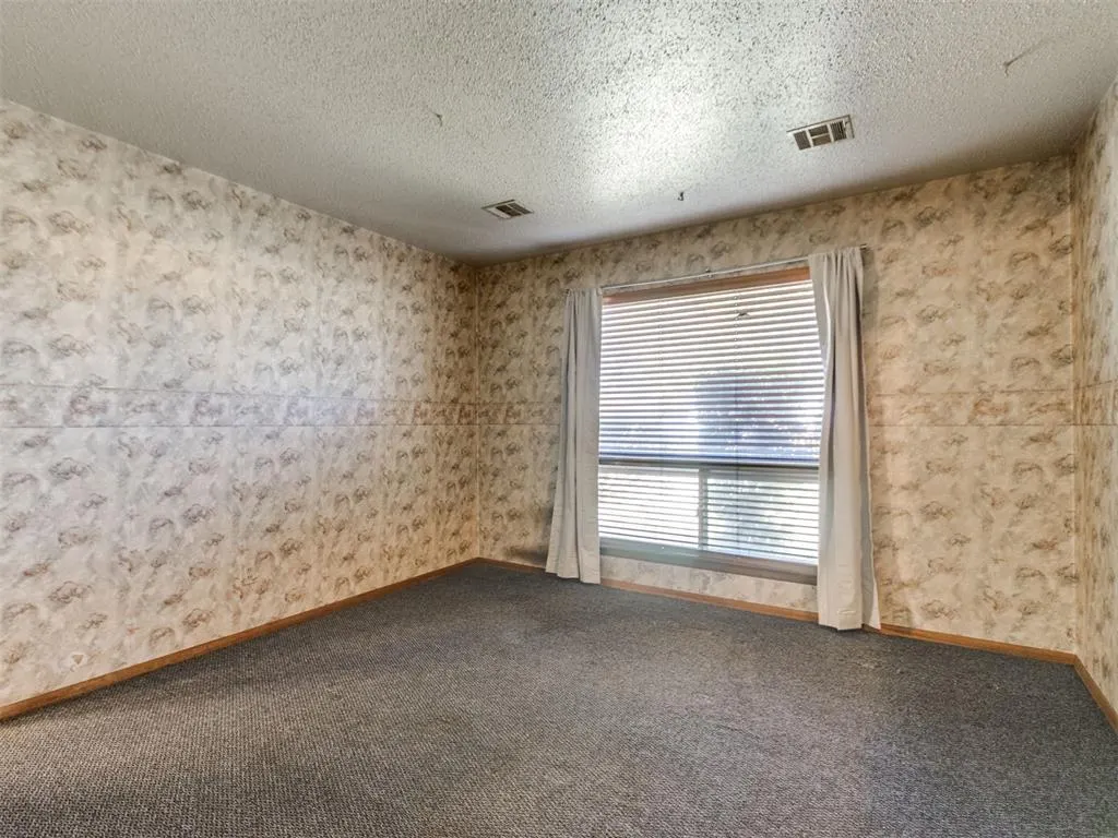Photo 20 — 3704 N Riverside Drive, Bethany, OK 73008