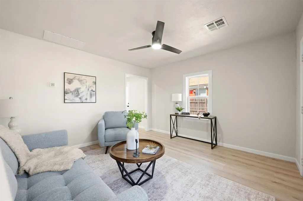 Photo 7 — 746 NE 36th Street, Oklahoma City, OK 73105