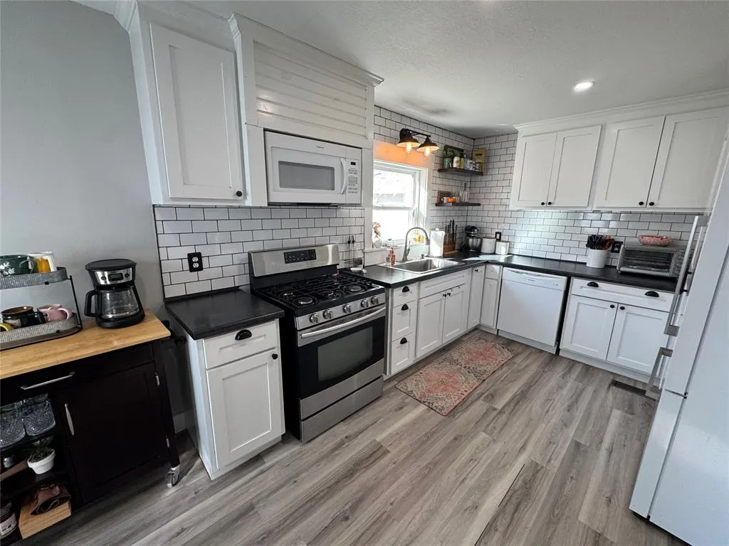 Photo 8 — 1416 Brunson Avenue, Prague, OK 74864