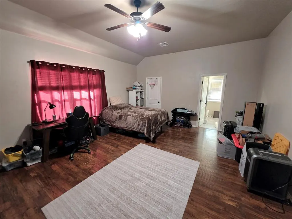 Photo 16 — 4040 Lonetree Drive, Edmond, OK 73025