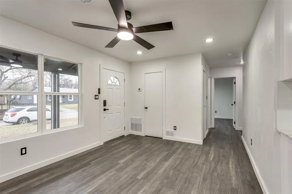 Photo 9 — 3340 NE 12th Street, Oklahoma City, OK 73117