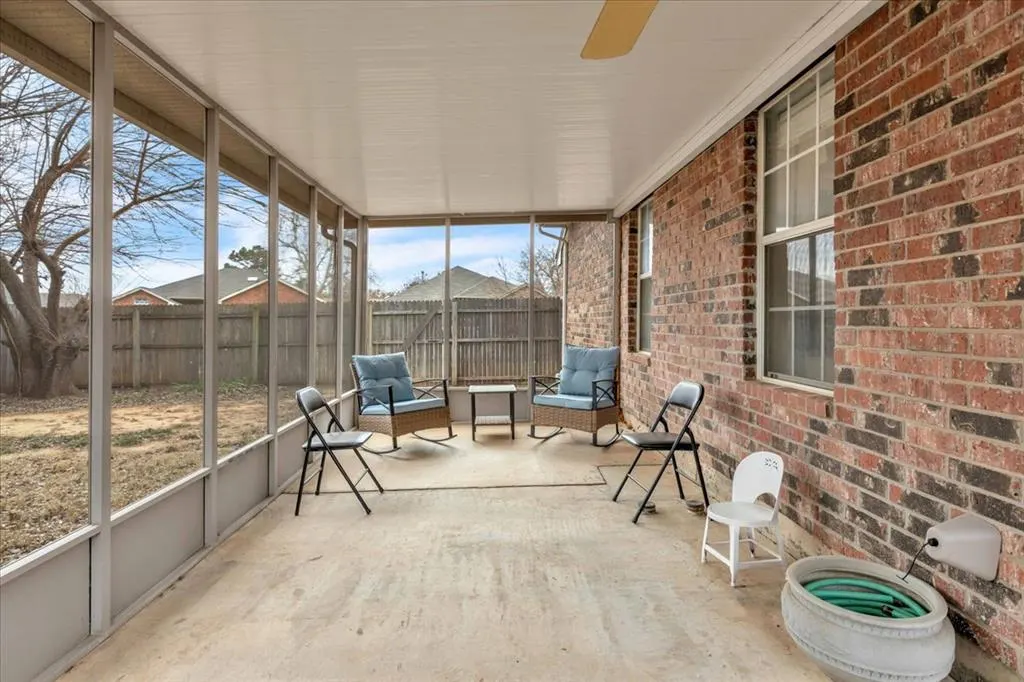 Photo 29 — 409 Whitehouse Lane, Edmond, OK 73003