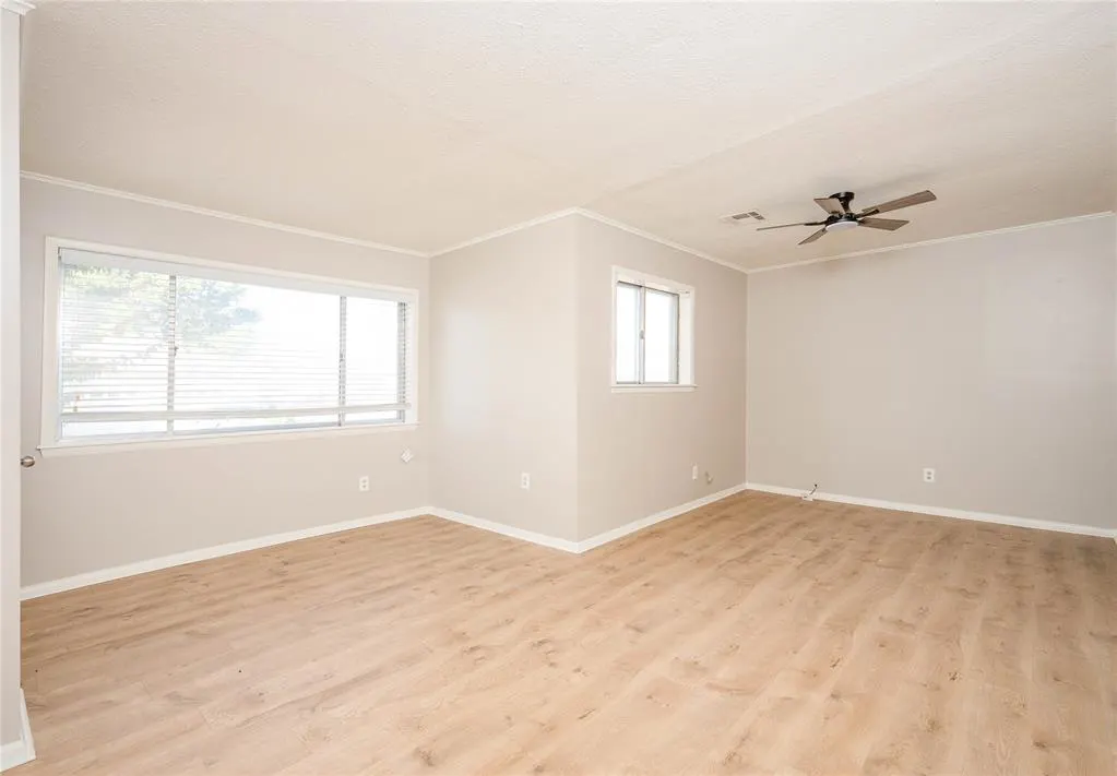 Photo 16 — 200 E Green Street, Meeker, OK 74855