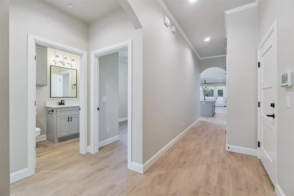 Photo 3 — 4212 Abbey Park Drive, Edmond, OK 73025