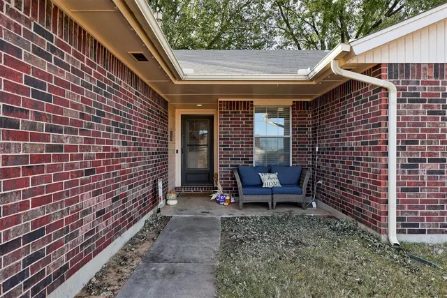 Photo 5 — 1301 Grand Manor, Midwest City, OK 73130