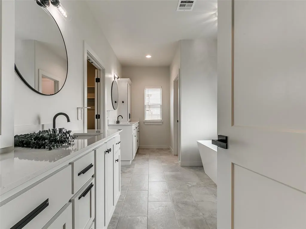 Photo 18 — 4426 NW Pinon Lane, Piedmont, OK 73078