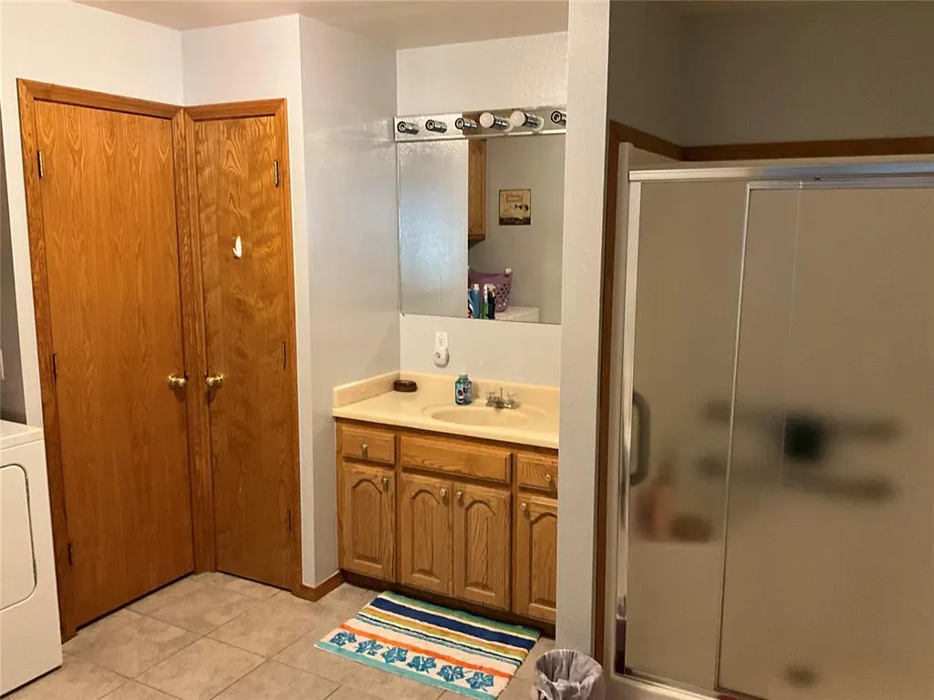 Photo 11 — 4 N Orray Street, Coalgate, OK 74538