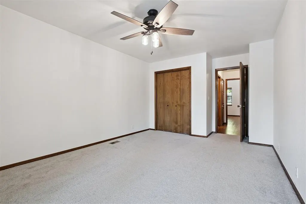 Photo 14 — 2908 Village Circle, Edmond, OK 73013