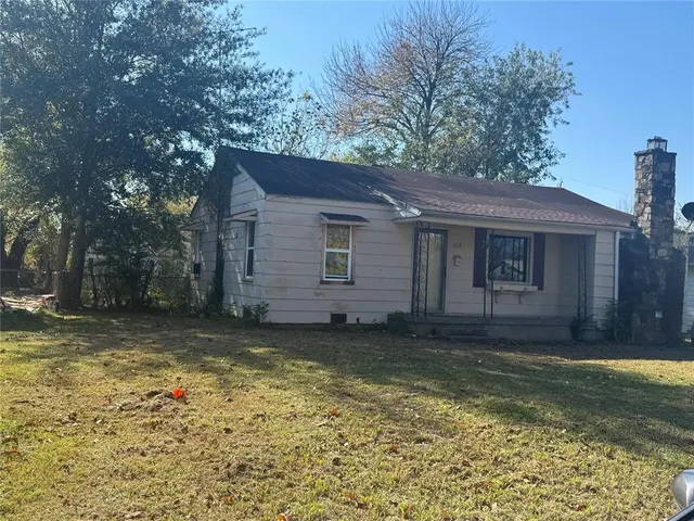Photo 2 — 1609 Avondale Street, Muskogee, OK 74403