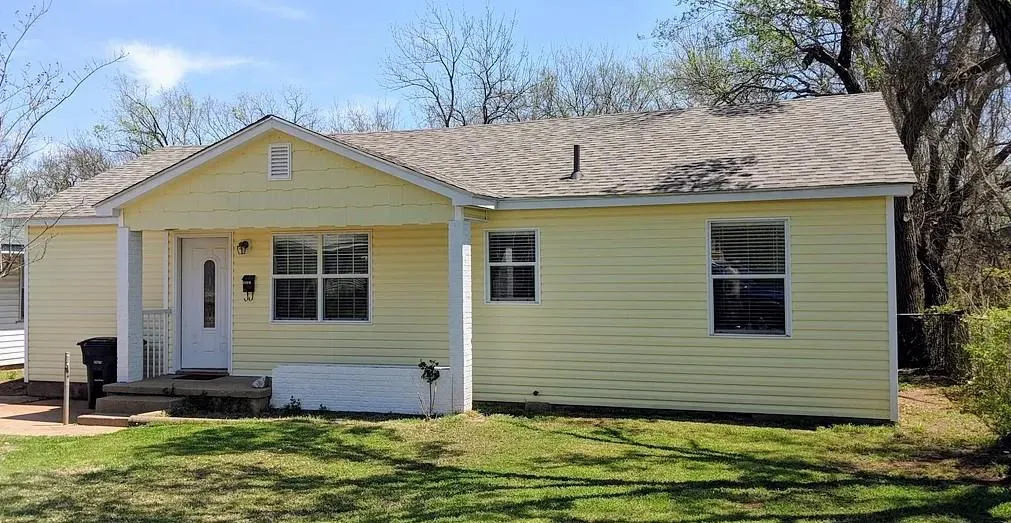 Photo 6 — 1307 Laverne Avenue, Shawnee, OK 74801