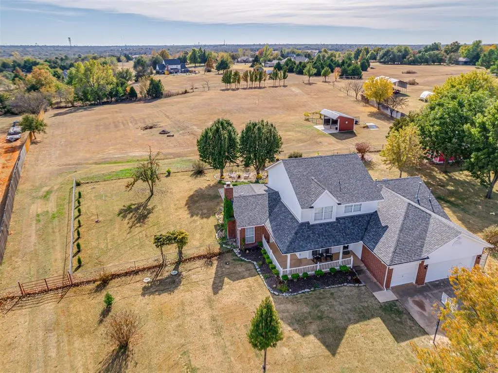 Front exterior — 1720 Silver Oaks Drive, Edmond, OK 73025