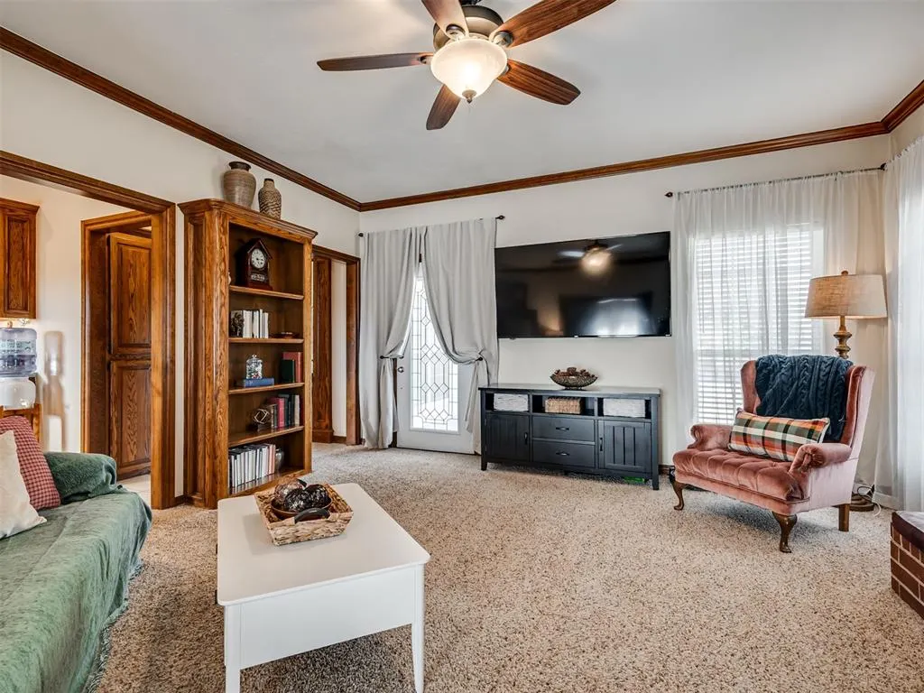 Photo 10 — 1720 Silver Oaks Drive, Edmond, OK 73025