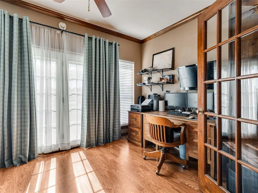 Photo 11 — 1720 Silver Oaks Drive, Edmond, OK 73025