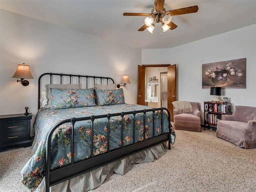 Photo 19 — 1720 Silver Oaks Drive, Edmond, OK 73025