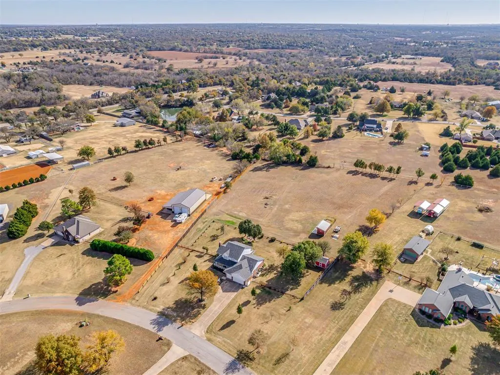 Photo 45 — 1720 Silver Oaks Drive, Edmond, OK 73025