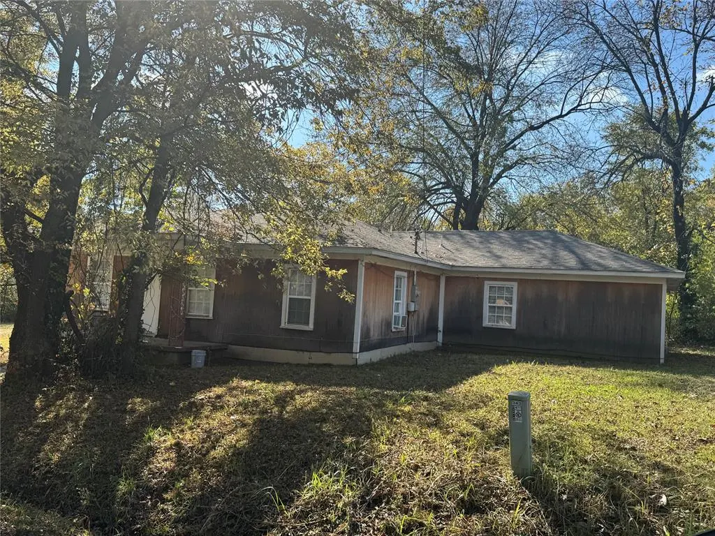 Photo 2 — 343 Joplin Street, Muskogee, OK 74401