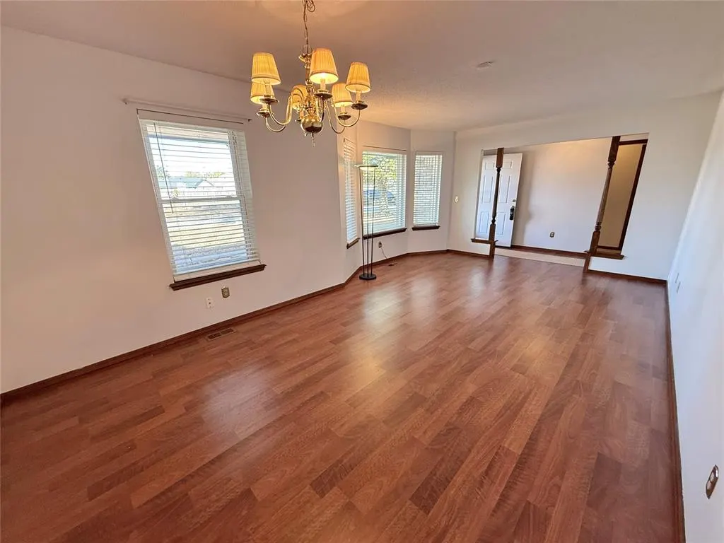 Photo 12 — 10216 Alicia Drive, Midwest City, OK 73130