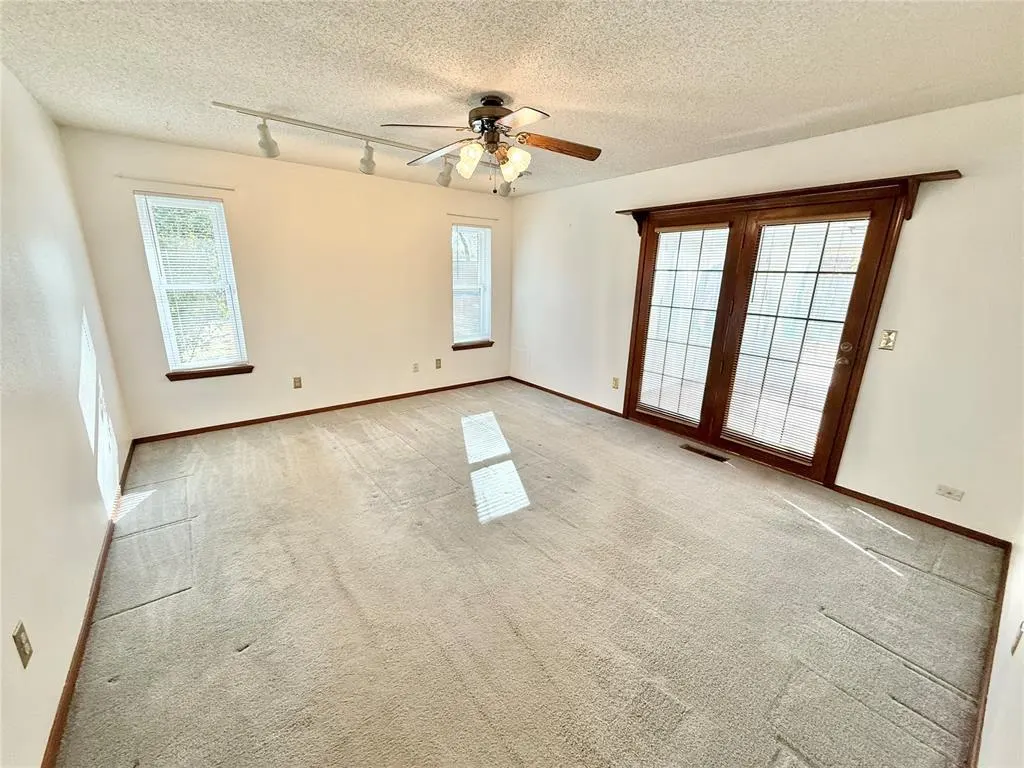 Photo 25 — 10216 Alicia Drive, Midwest City, OK 73130