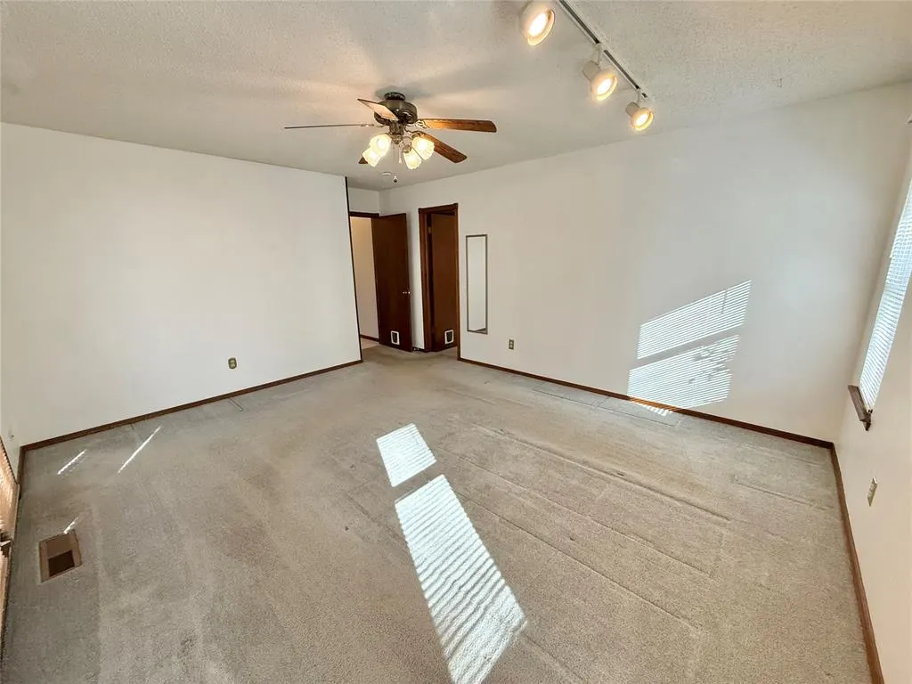 Photo 27 — 10216 Alicia Drive, Midwest City, OK 73130