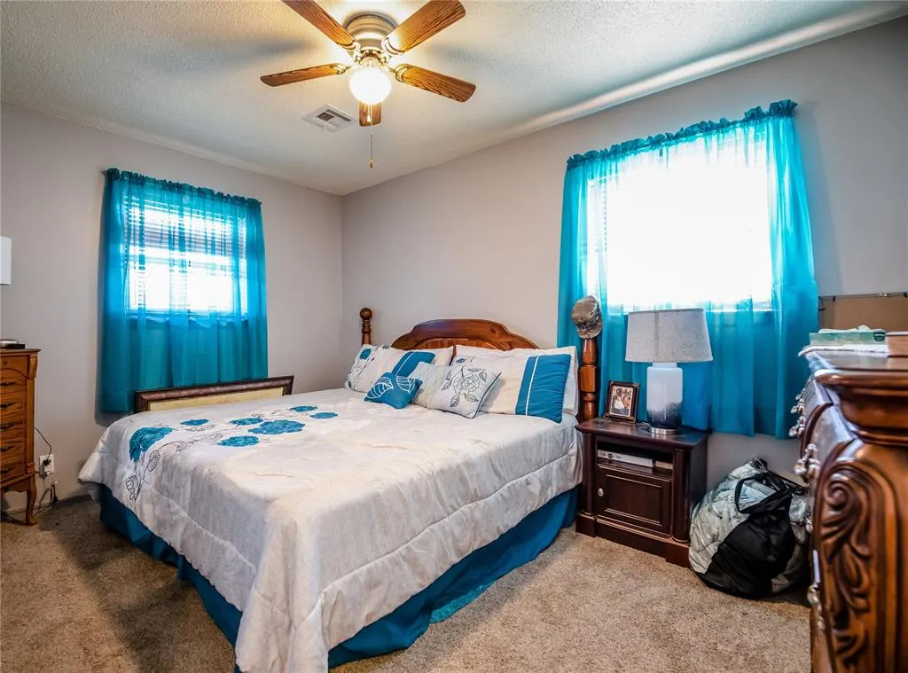 Photo 8 — 301 S 14th Street, Arapaho, OK 73620