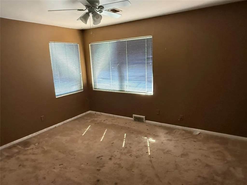Photo 15 — 4324 N Grove Avenue, Warr Acres, OK 73122