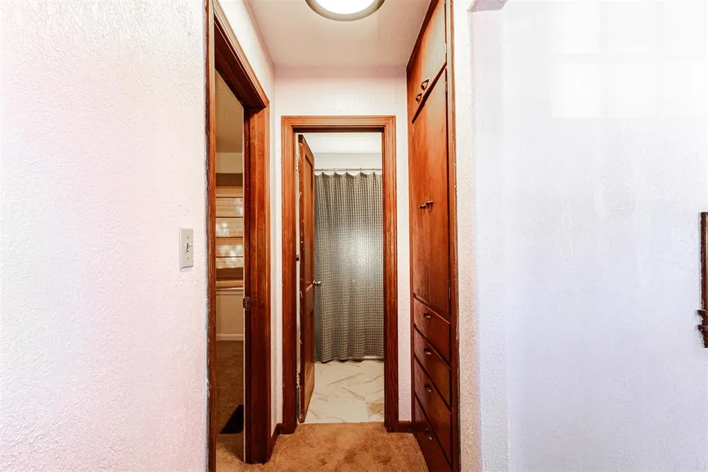 Photo 8 — 728 NW 87th Street, Oklahoma City, OK 73114