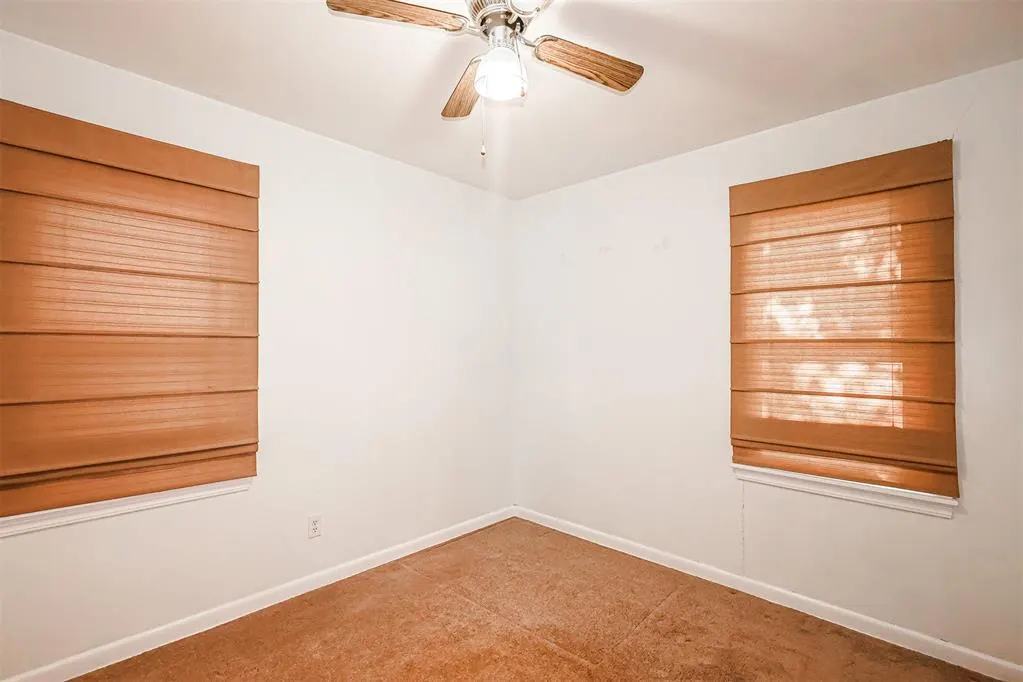 Photo 9 — 728 NW 87th Street, Oklahoma City, OK 73114