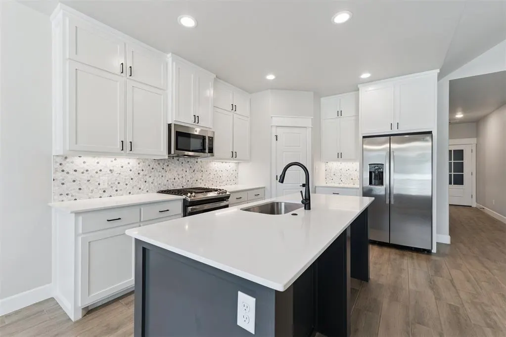 Photo 16 — 124 W 5th Street, Arcadia, OK 73007