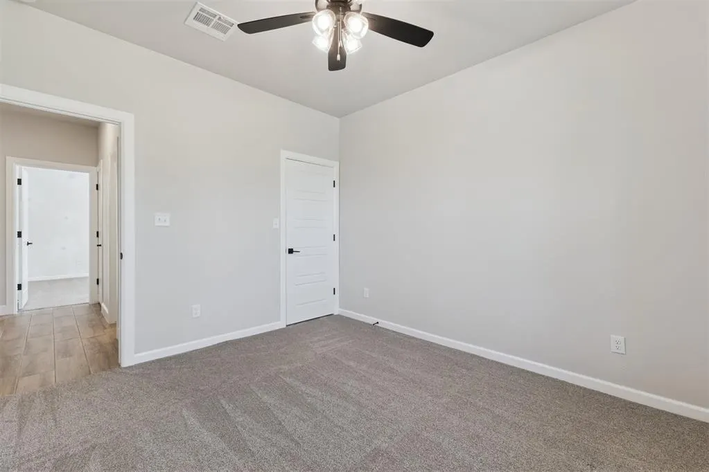 Photo 32 — 124 W 5th Street, Arcadia, OK 73007