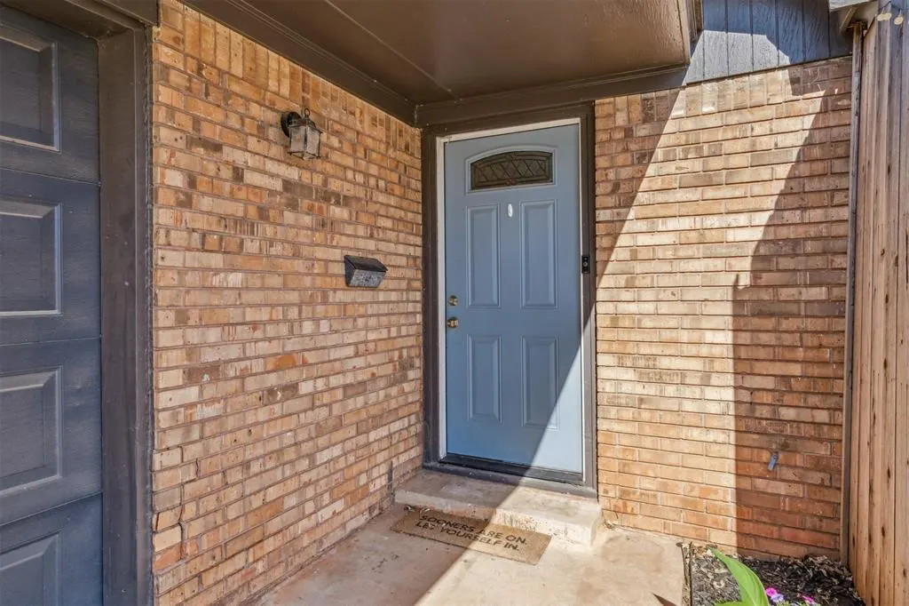 Photo 6 — 5609 NW 67th Street, Warr Acres, OK 73132