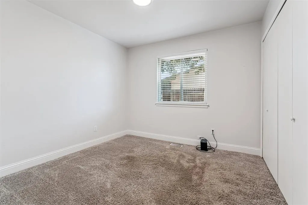 Photo 23 — 5609 NW 67th Street, Warr Acres, OK 73132