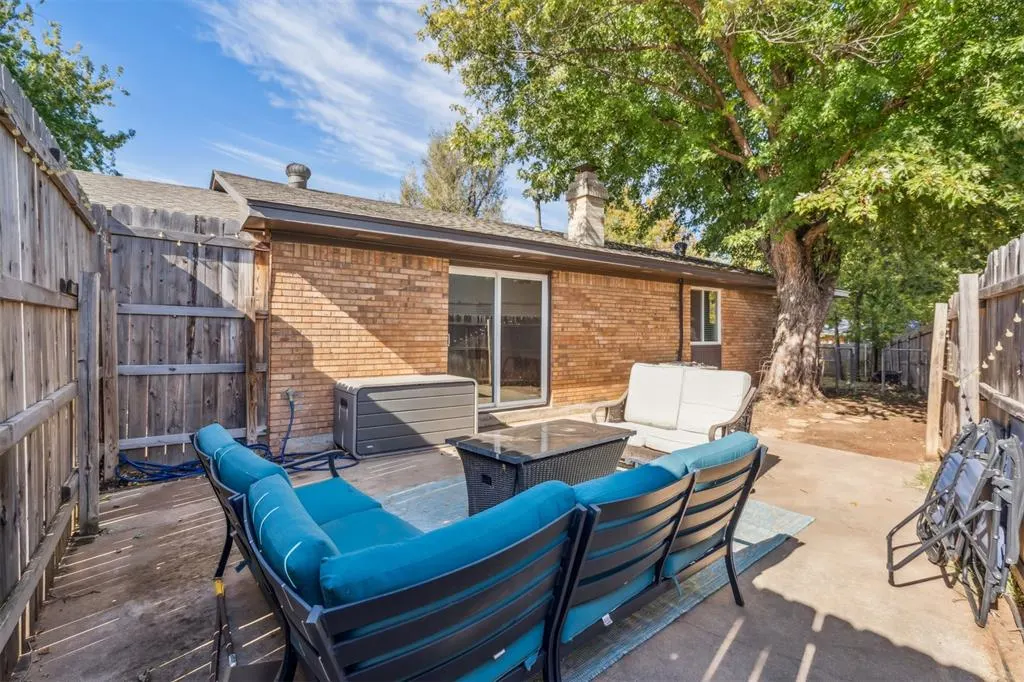 Photo 39 — 5609 NW 67th Street, Warr Acres, OK 73132