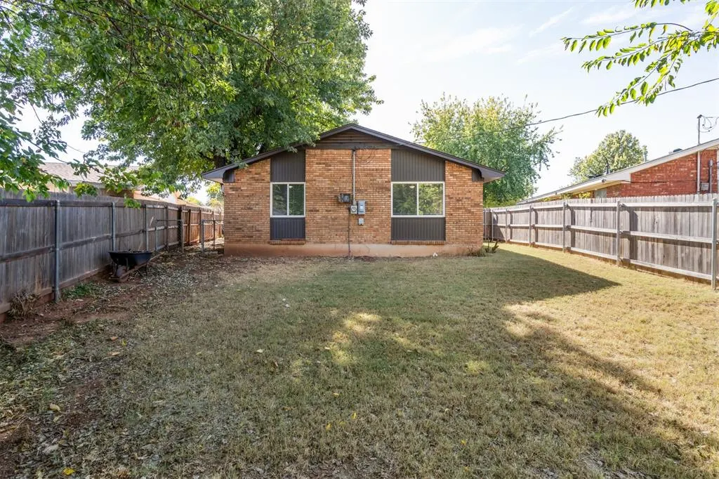 Photo 45 — 5609 NW 67th Street, Warr Acres, OK 73132