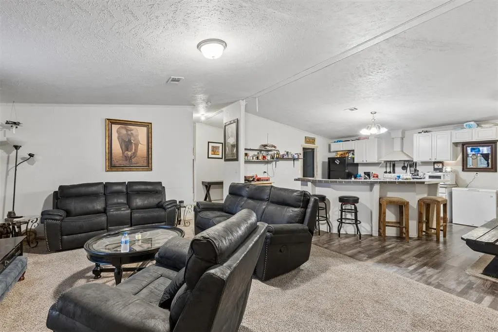 Photo 7 — 11777 Cottonwood Hills Road, Cashion, OK 73016