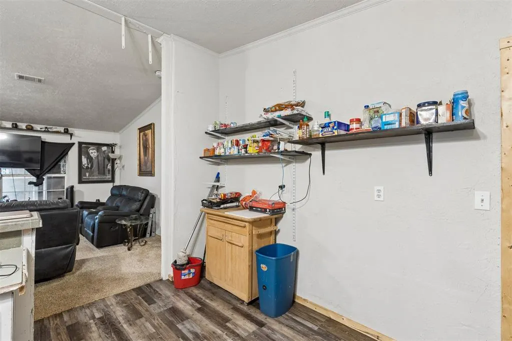 Photo 15 — 11777 Cottonwood Hills Road, Cashion, OK 73016