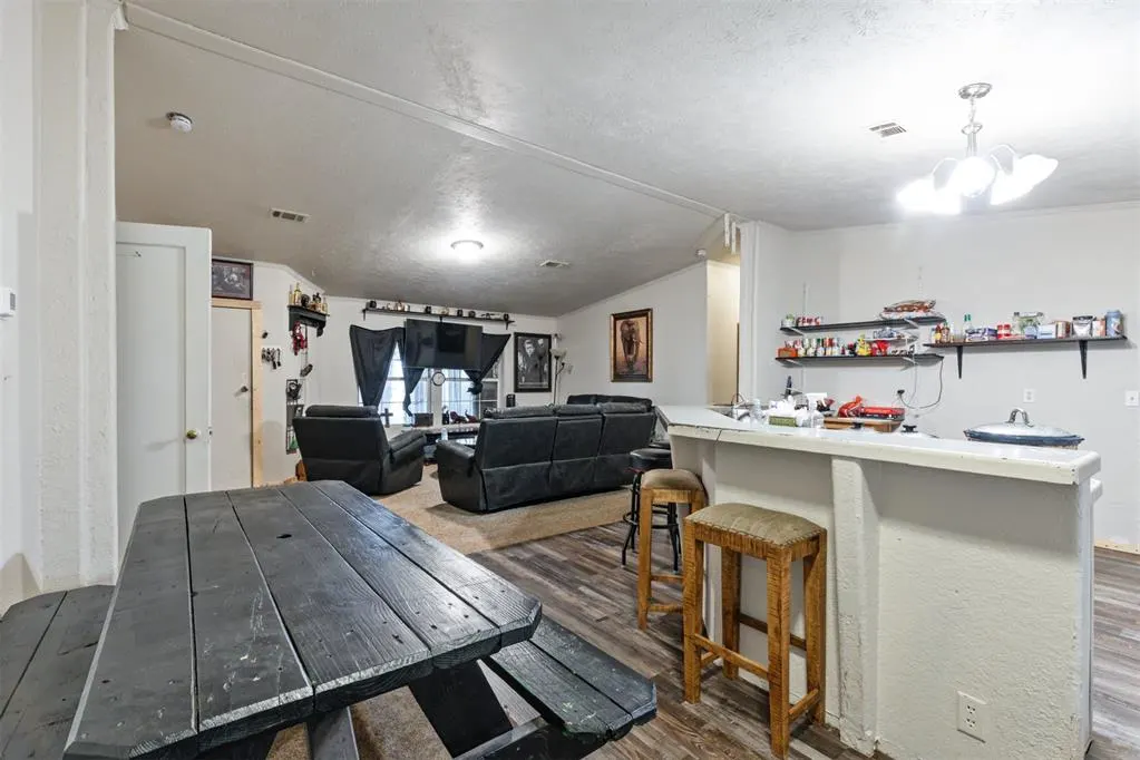 Photo 18 — 11777 Cottonwood Hills Road, Cashion, OK 73016