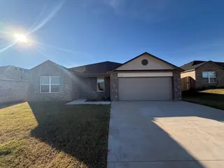 Sold home at 718 SW 11th Street