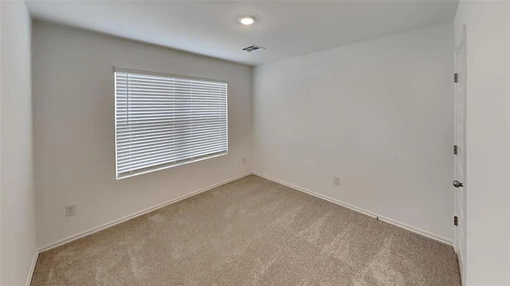 Photo 13 — 718 SW 11th Street, Newcastle, OK 73065