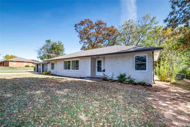 Photo 8 — 124 N Dewey Avenue, Chandler, OK 74834