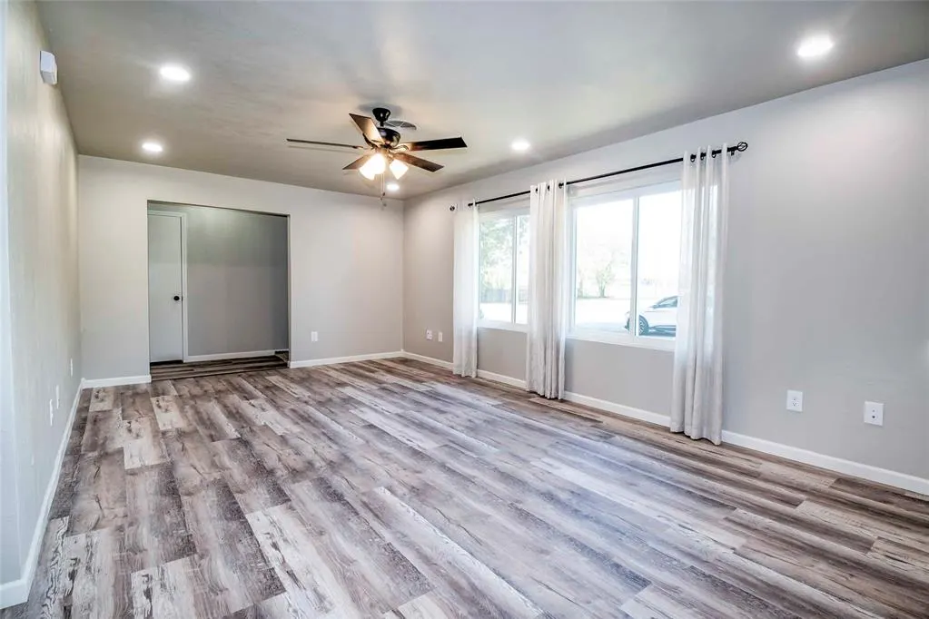 Photo 10 — 124 N Dewey Avenue, Chandler, OK 74834