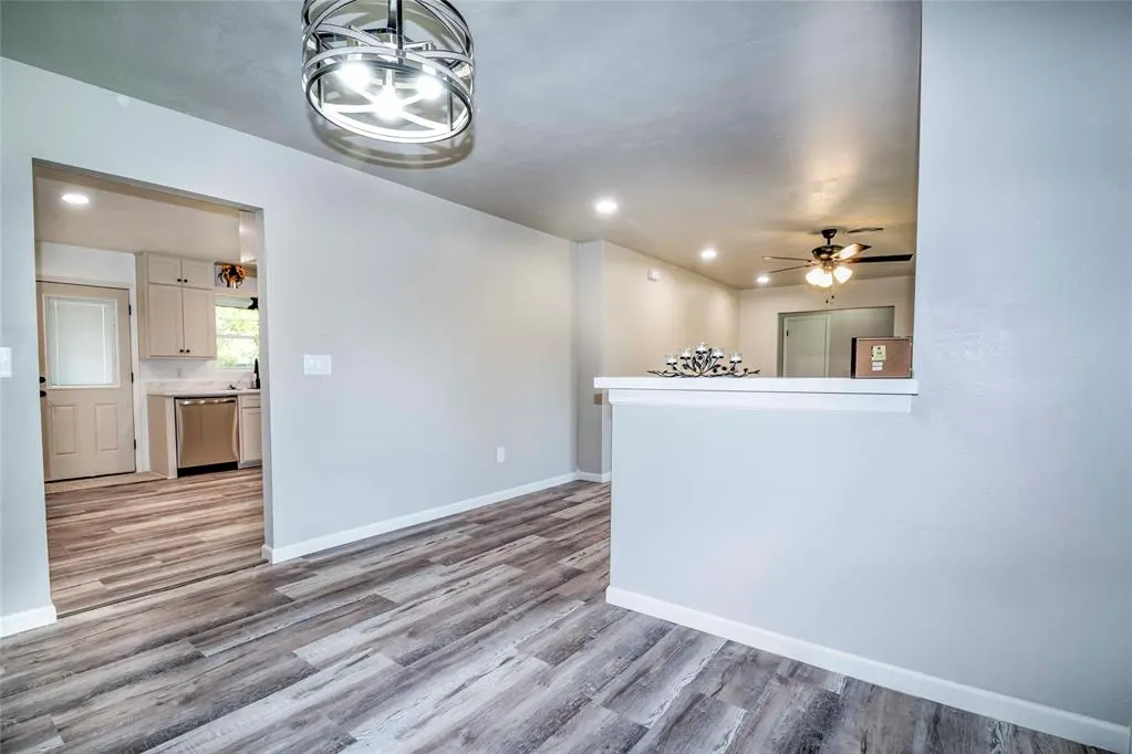 Photo 12 — 124 N Dewey Avenue, Chandler, OK 74834