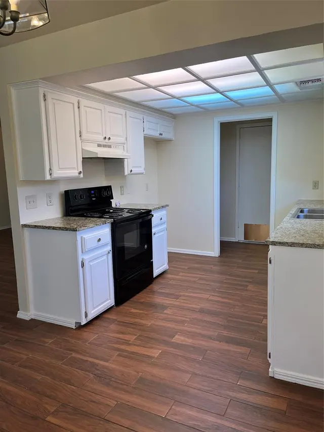 Photo 7 — 637 Cypress Drive, Oklahoma City, OK 73170