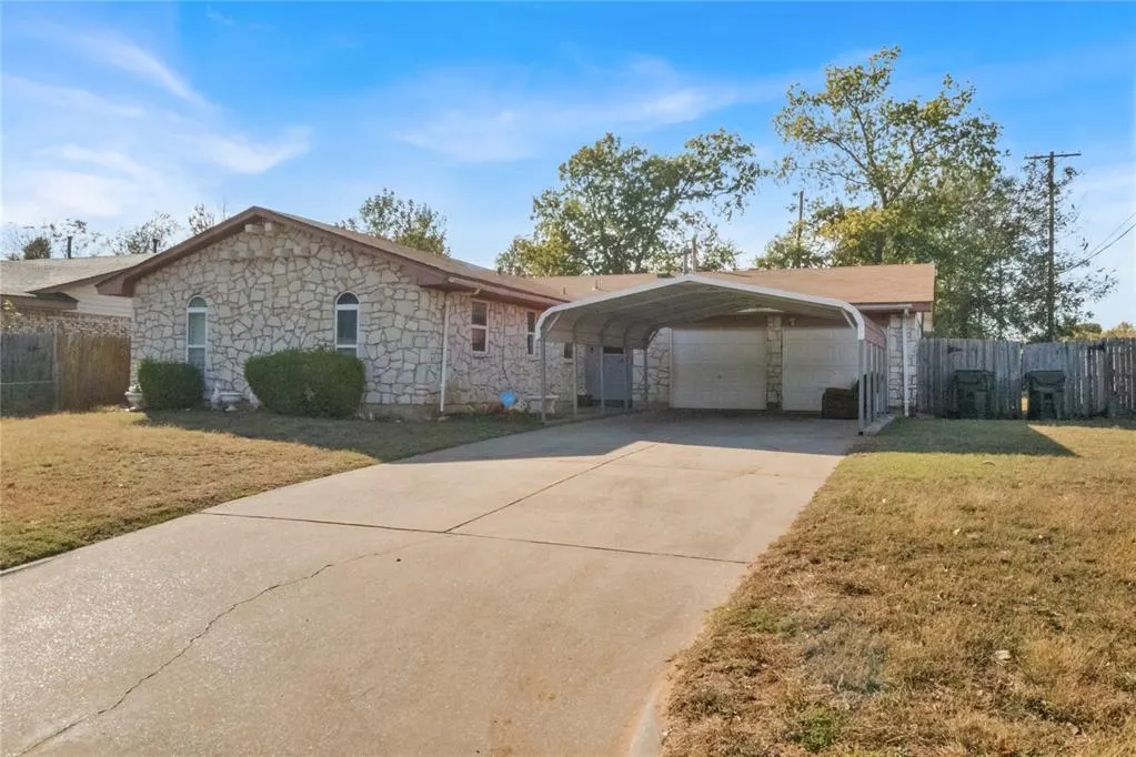 Photo 2 — 1625 Melinda Lane, Oklahoma City, OK 73130