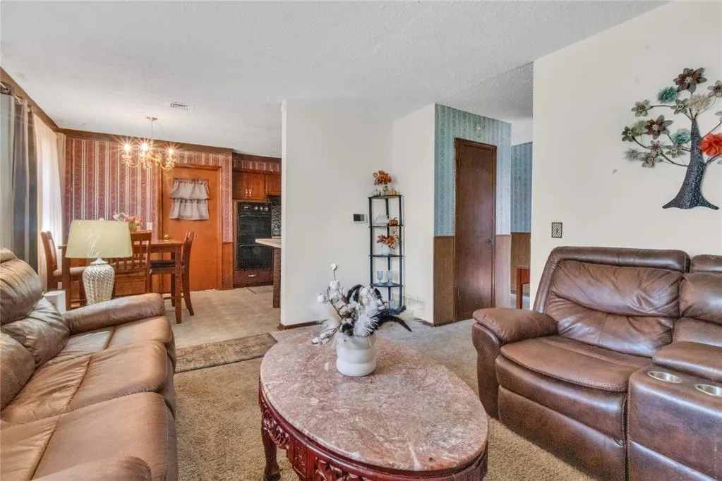 Photo 7 — 1625 Melinda Lane, Oklahoma City, OK 73130