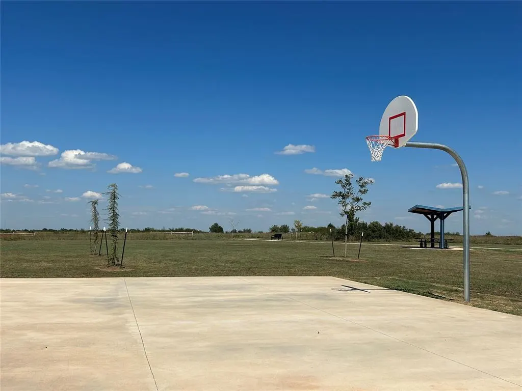 Photo 11 — 4017 Caraway Lane, Norman, OK 73026