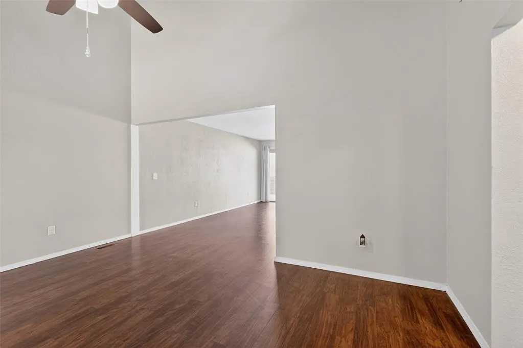 Photo 11 — 1720 Lionsgate Circle, Bethany, OK 73008