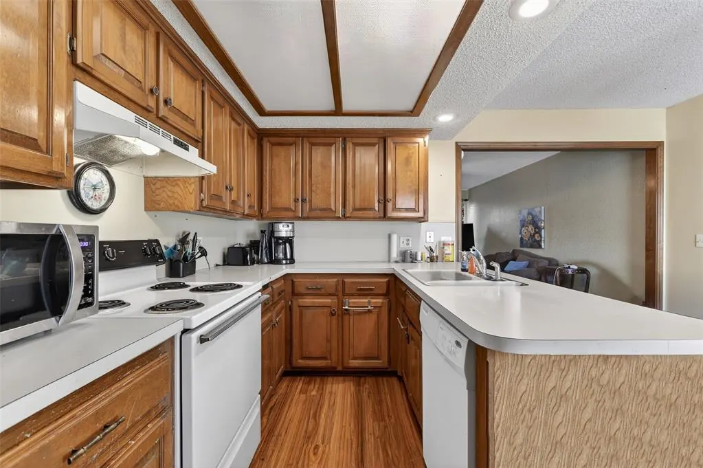 Photo 13 — 1778 Lionsgate Circle, Bethany, OK 73008